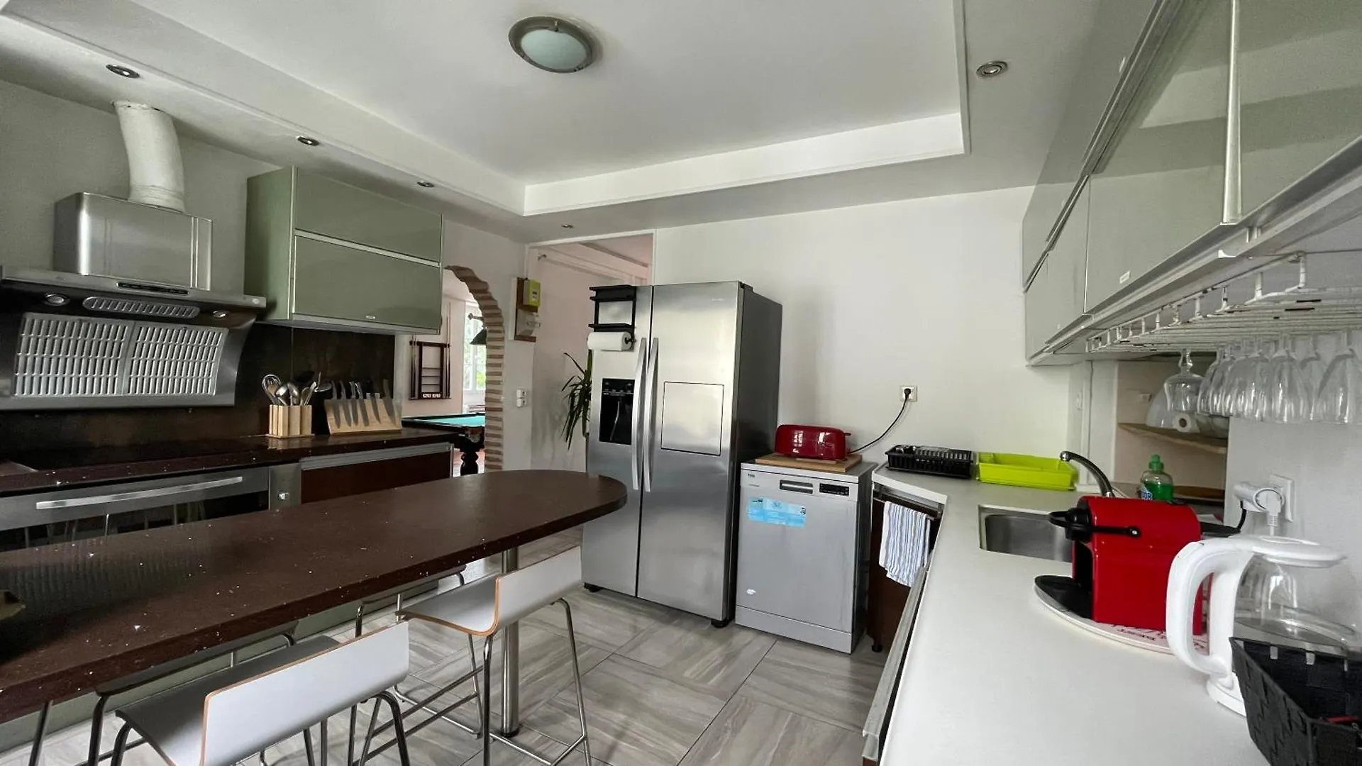 Le Doolies - Holiday Inn Biarritz 0*,  France